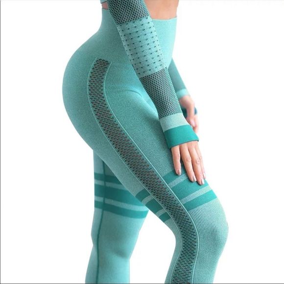 ✨ Butt Lift Seamless Tiktok Booty Leggings - Picture 5 of 6